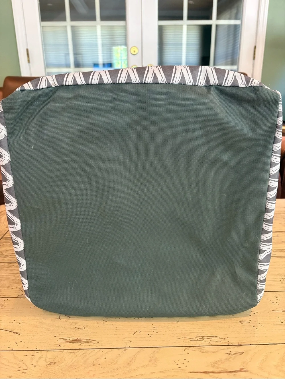 thirty-one stylish gray